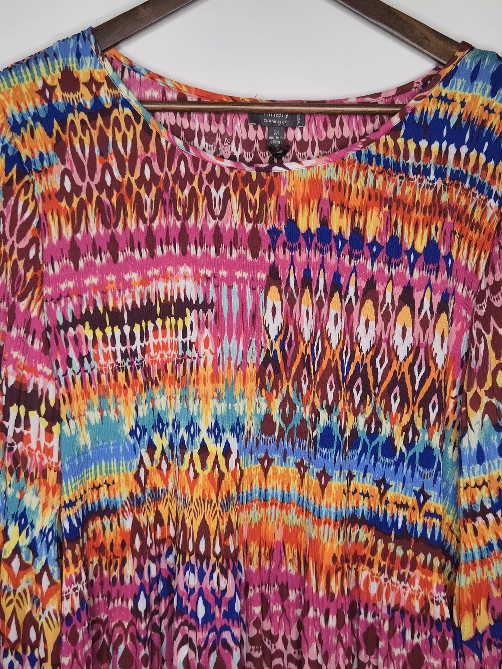 NWT Ninety Clothing Multi Color Geometric Ikat Print Pleated Boho Blouse 2X - Picture 3 of 16